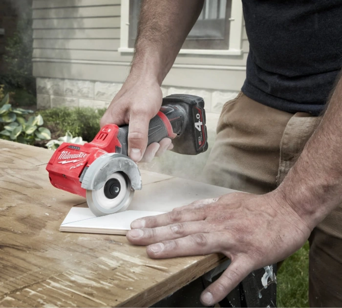 Cortadora multimaterial – M12FCOT-0