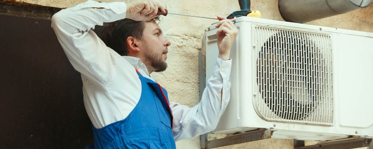 como se limpia el compresor del aire acondicionado HN TOOLS zaragoza pequeña acondicionado hombre.